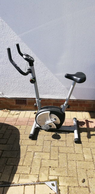 v fit exercise bike monitor not working
